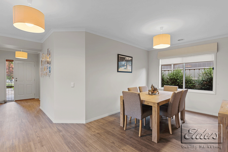 Strathfieldsaye Sophistication - 6 Month Lease - Photo 3