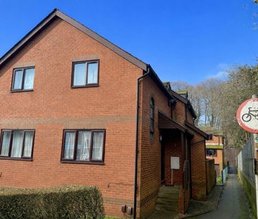 1 bedroom mid terraced house to rent - Photo 1