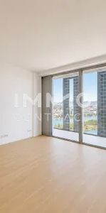 Skyline Serenity - 2-Zimmer-Residence im DC2 Tower mit 15 m² Loggia und Weitblick bis Kahlenberg & Leopoldsberg - Foto 1