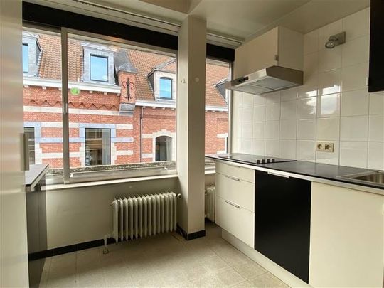 Appartement te huur - Photo 1