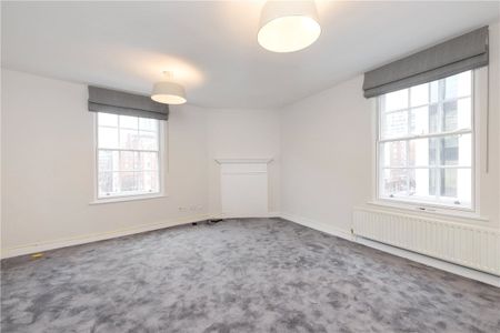 Three bedroom, two bathroom apartment, located close to Edgeware Road and Marble Arch. - Photo 2