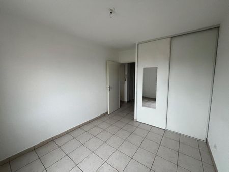 location Appartement T2 DE 45.36m² À MURET - Photo 3