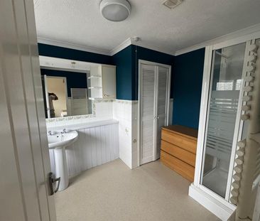 Room For Rent Tower Street, Pontypridd - Photo 4