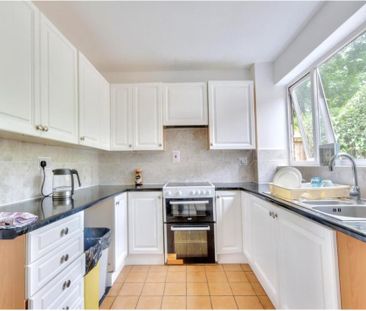 4 Bed Semi-Detached House, Serlby Rise, NG3 - Photo 5