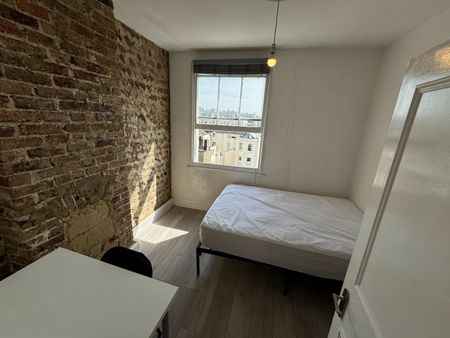 Room in a Shared Flat, Holland Road, BN3 - Photo 2
