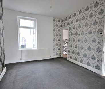 2 bedroom house to rent - Photo 1