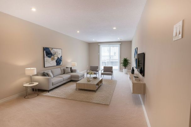 For Lease - 914 Fletcher Circle, Kanata, Ontario - Photo 1