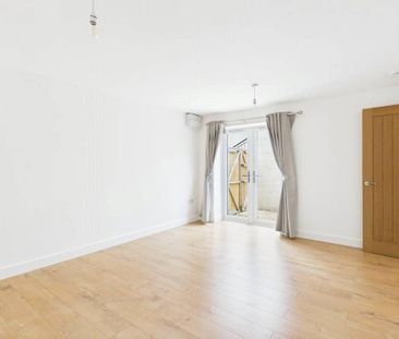1 bedroom detached house to rent - Photo 2
