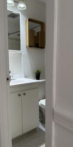 Vimont, 4 1/2, chauffe et eau chaude fourni, pres de toutes les commoditées, bois franc,(crystal), locker au sous-sol, intercom, poss.stationnement - Photo 3