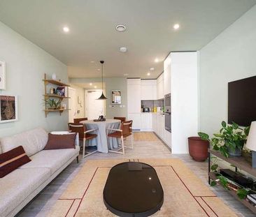 Coppermaker Square, Stratford, E20 - Photo 1