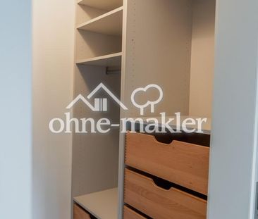 Penthouse-Maisonette-Wohnung mit 18m² Dachterrasse, EBK und begehba... - Foto 1