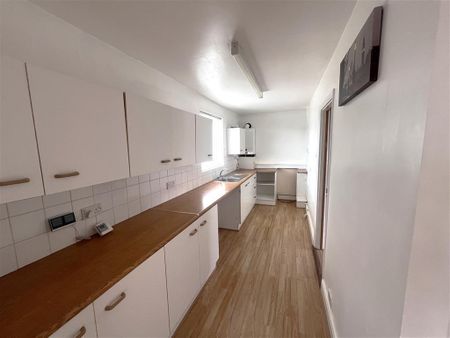 Kirkgate Street, Wisbech - Photo 4