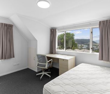 Studio Rooms Available for 2026 within the 50 Park Street Complex. - Photo 1