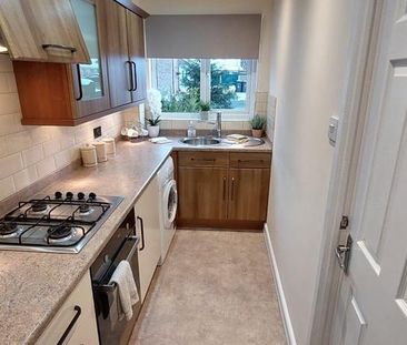 1 bedroom semi-detached house to rent - Photo 4