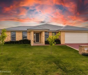 Spacious Family Home with Double Shed - Photo 6