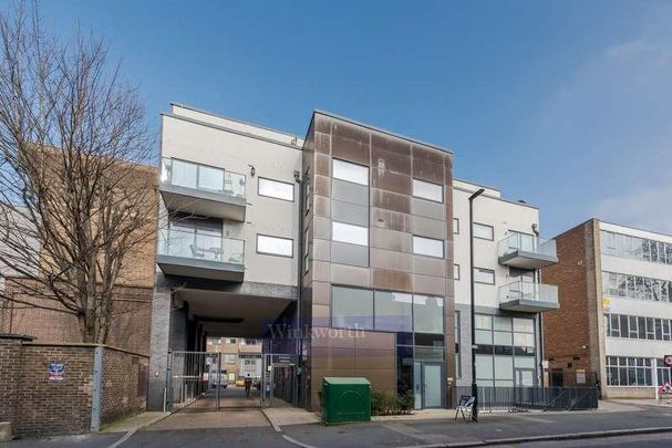 Singer Mews, London, Uk, SW4 - Photo 1