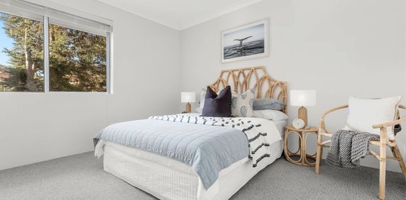 Top-Floor One-Bedroom with a Private Outdoor Balcony - Photo 2