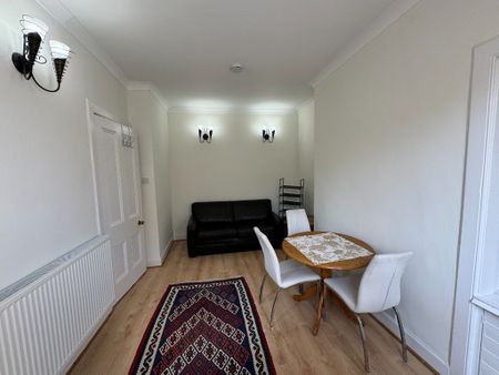 Angle Park Terrace, Polwarth, Edinburgh, EH11 2JT - - Photo 5