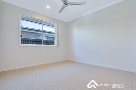 21 Oakbank Cct - Photo 5