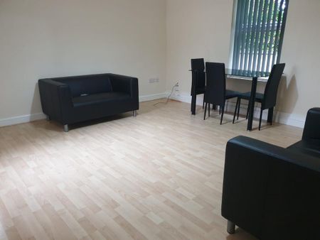 1 bedroom flat to rent - Photo 4