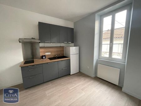 Location Appartement 1 pièce 23m² ANGOULEME 16000 - Photo 3