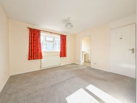 3 Bedroom Detached for Rent - Photo 4