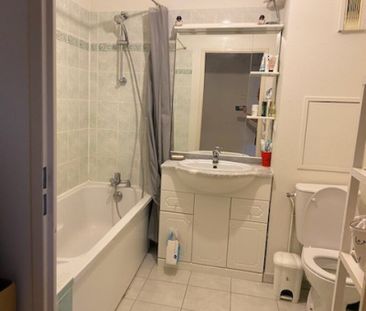 Location Appartement 2 pièces 47m² CHECY 45430 - Photo 5