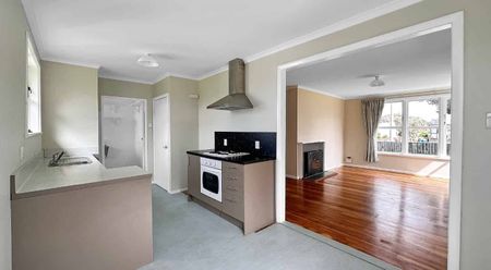 GONVILLE - 3 BEDROOMS - Photo 4