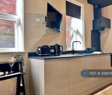 1 bedroom in a house share to rent - Photo 4