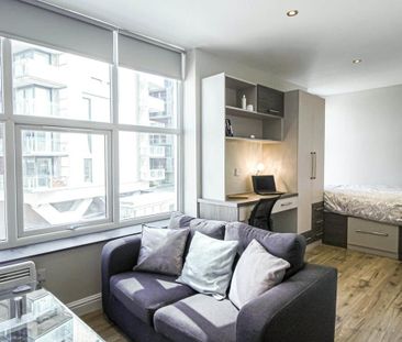 Studio to rent - Photo 6