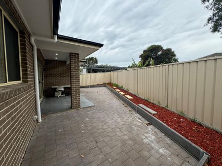 Modern&comma; Two Bedroom Granny Flat - Photo 2