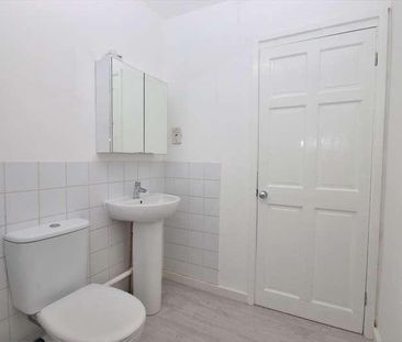 Water Street, Runcorn, WA7 - Photo 2