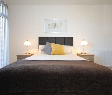 63 Albert Street, Rugby - Photo 2