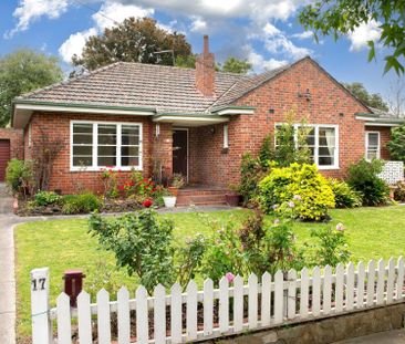Charming Character Home - Photo 1