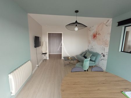 Location Appartement 3 pièces 64m² - Photo 2