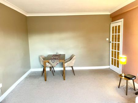 1 Bed Flat, Merton Mansions, SW20 - Photo 4