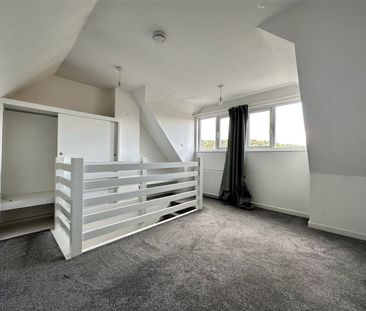 1 Bedroom - Photo 3