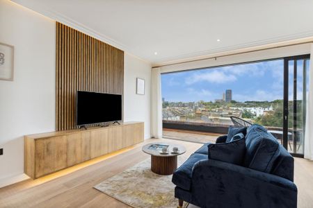 3 bedroom flat to rent - Photo 2