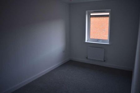 Market Garden Close, Ramsgate, CT12 - Photo 3