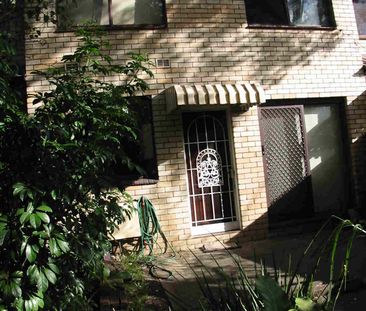 2/20 Cleland Rd, Artarmon NSW 2064 - Townhouse For Rent | Domain - Photo 1