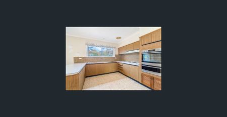 Cozy 3 Bedroom, 1 Bathroom Rental in an Ideal Location! - Photo 5