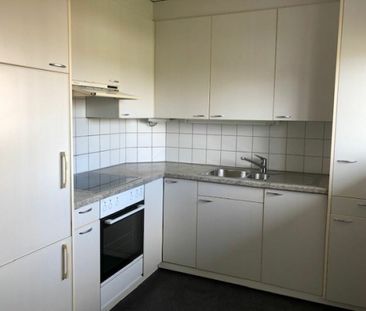 Schöne Wohnung am der Haldenstrasse 20 - Photo 1