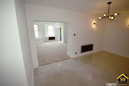 1 bed Apartment in Mount Stuart Higher Woodfield Road, Torquay, TQ1 2LB - Photo 2