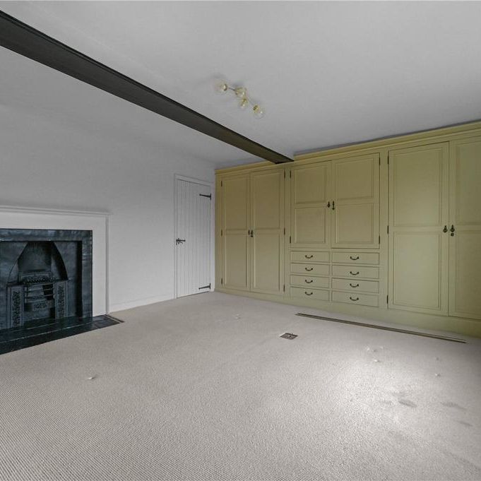 5 bedroom detached house to rent - Photo 1