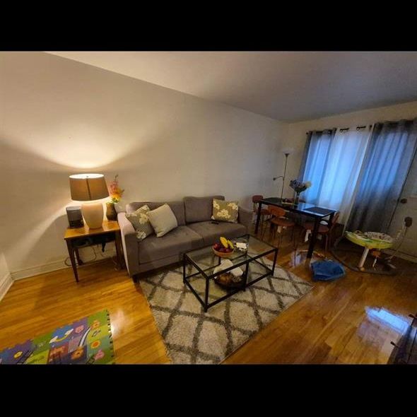 1 CH - 1 SDB - Montréal - $1,175 /mo - Photo 2