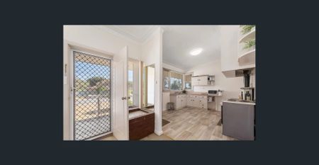 Neat and Comfortable 2-Bedroom Home in Mandurah - Photo 5