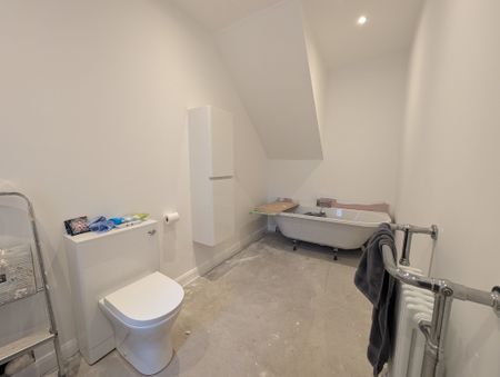 Bridge Street, Tonypandy - Photo 4