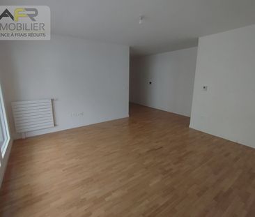 Appartement Paris 4 pièce(s) 73 m2 - Photo 2