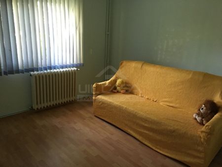 DE INCHIRIAT APARTAMENT 3 CAMERE, METALURGIE - Fotografie 2