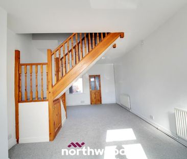 2 bedroom terraced house to rent - Photo 3